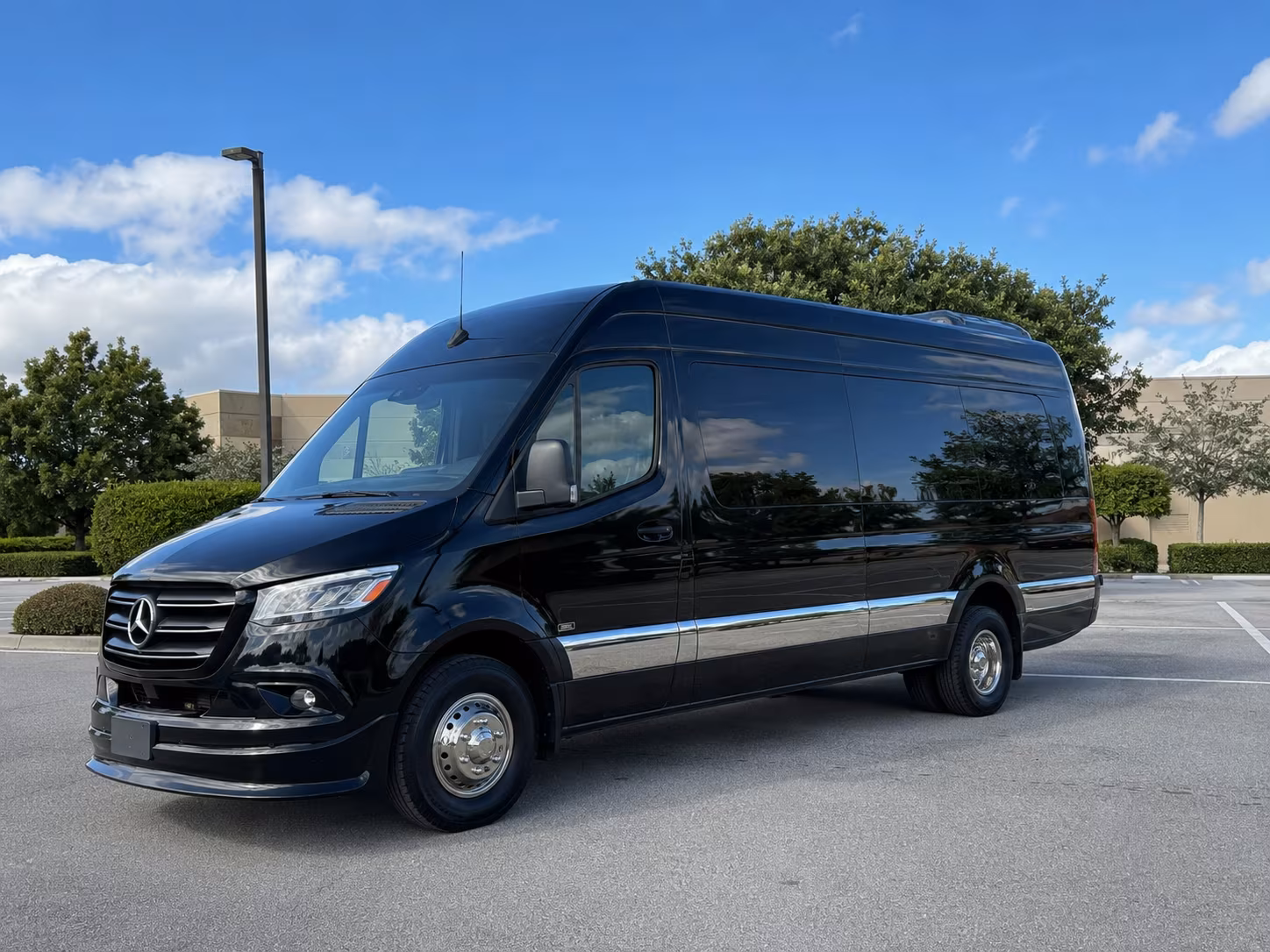book the perfect ride for your next airport transfer 2