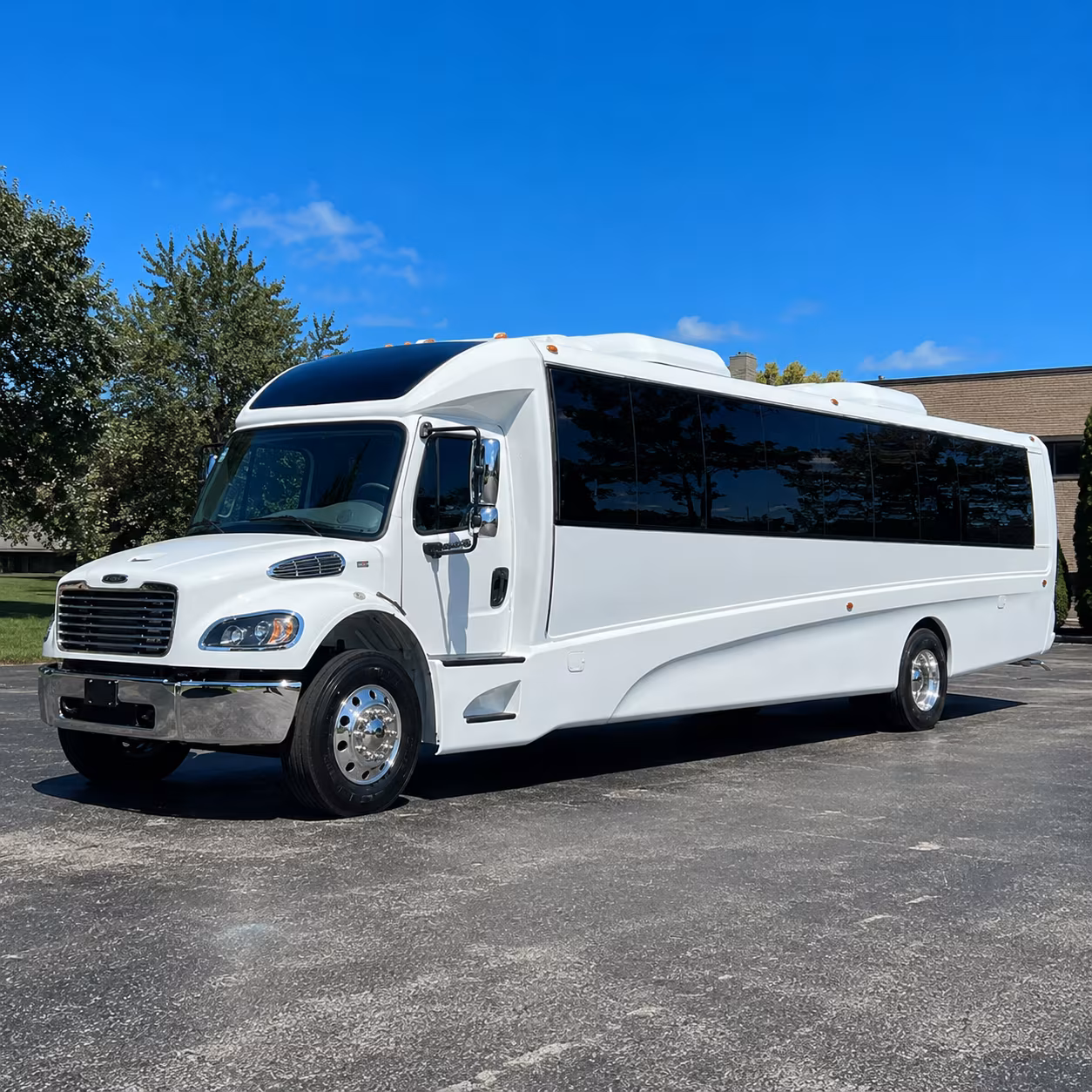 folsom 18 passenger minibus