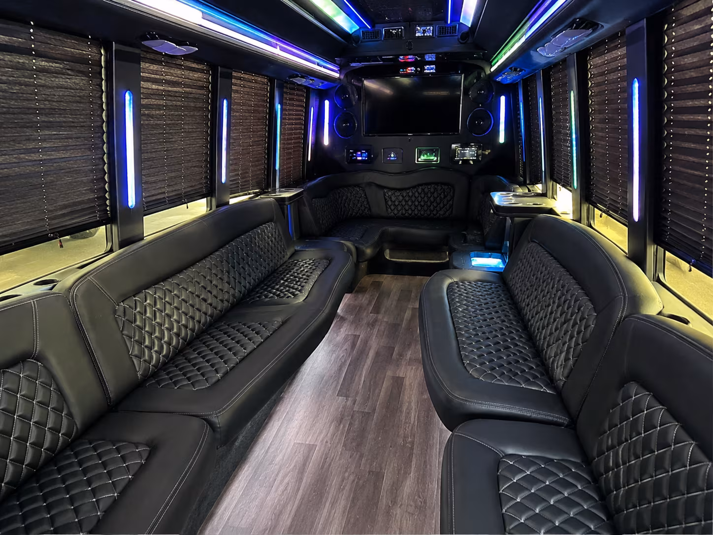 why rent using folsomminibuscompany com